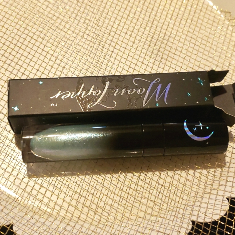 ❇️🕷ZENITH Black 🌑 Moon Cosmetics Moon Topper NWT - Picture 4 of 4